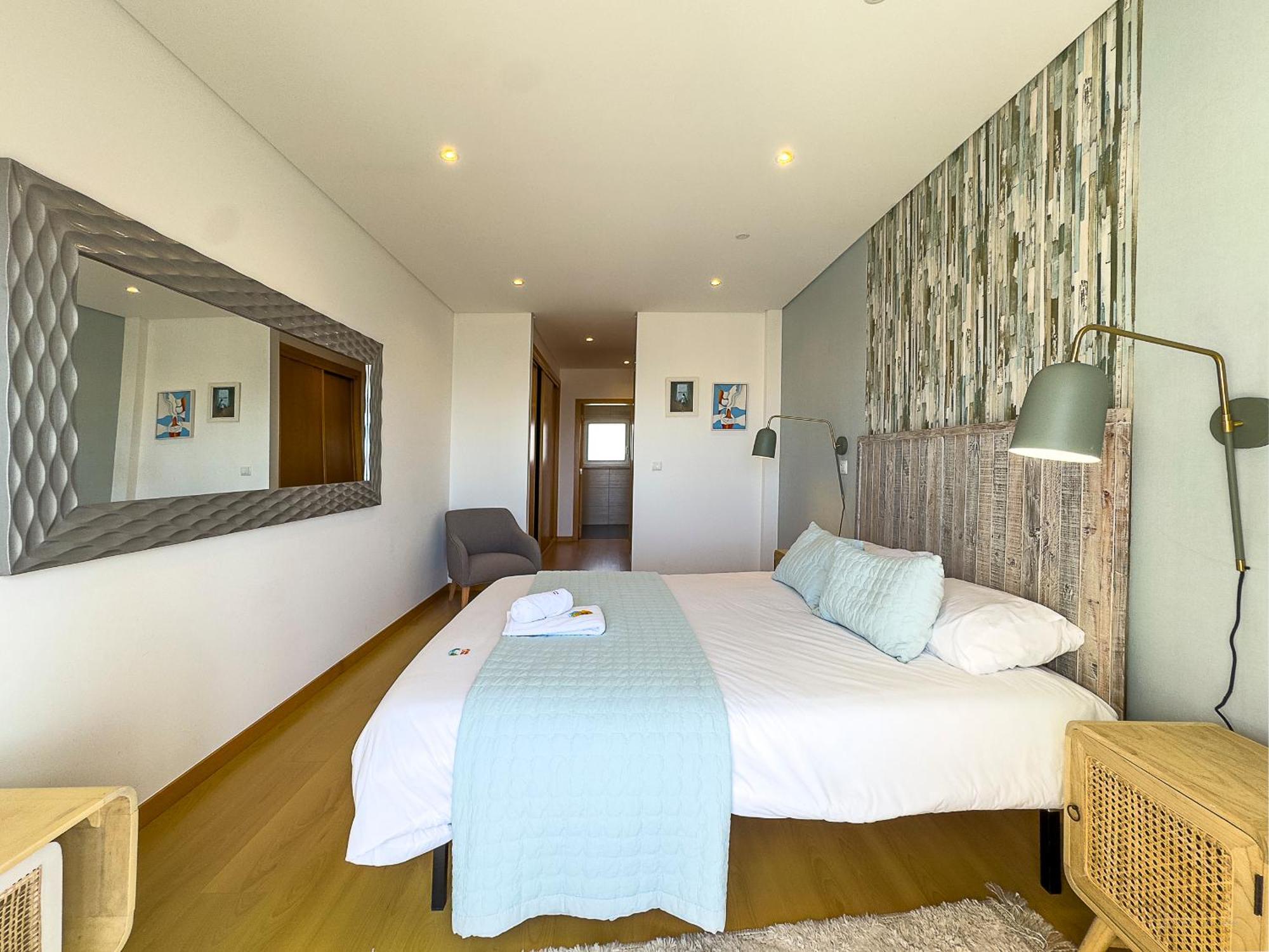 Vibing & Liming Ericeira Hotel Buitenkant foto