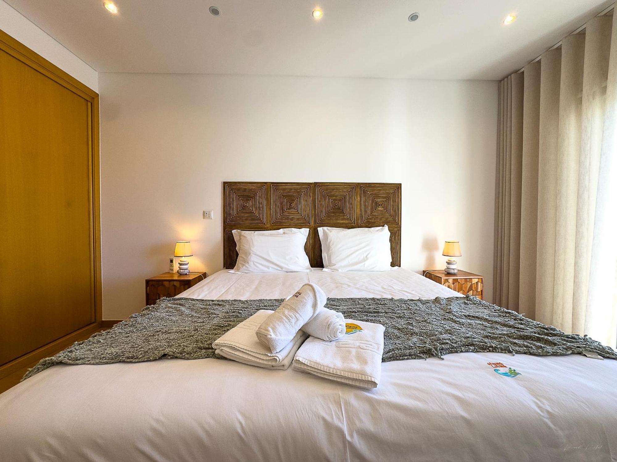 Vibing & Liming Ericeira Hotel Buitenkant foto