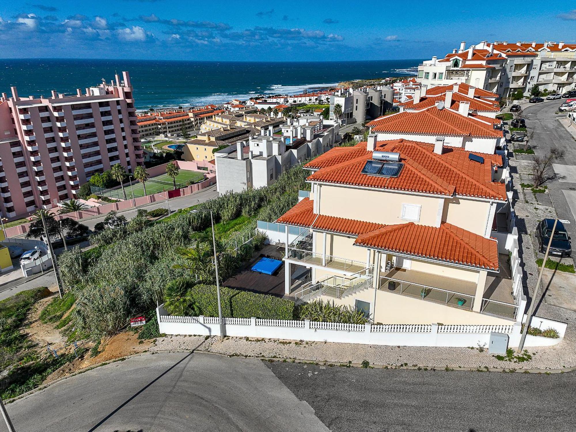 Vibing & Liming Ericeira Hotel Buitenkant foto