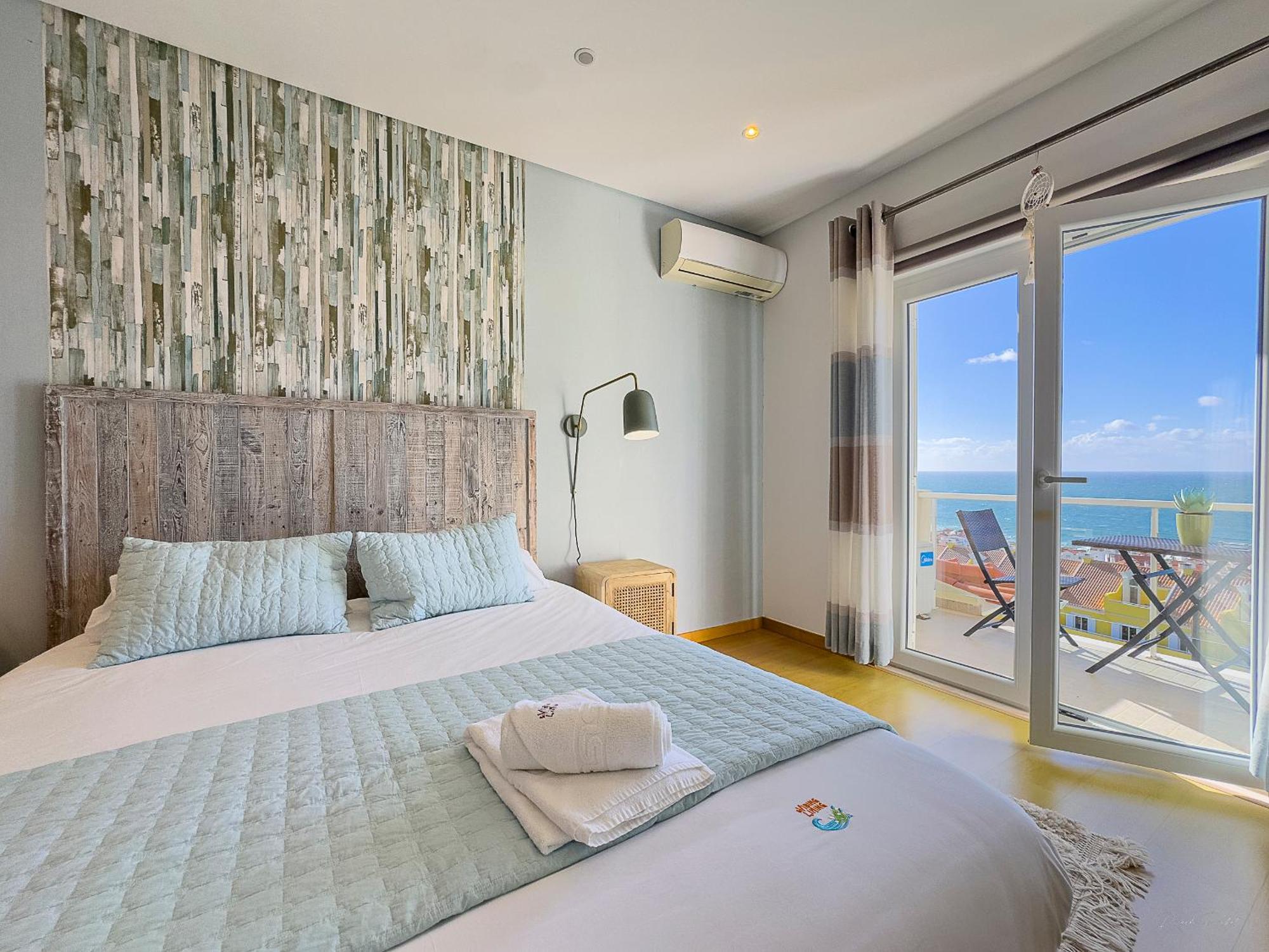 Vibing & Liming Ericeira Hotel Buitenkant foto