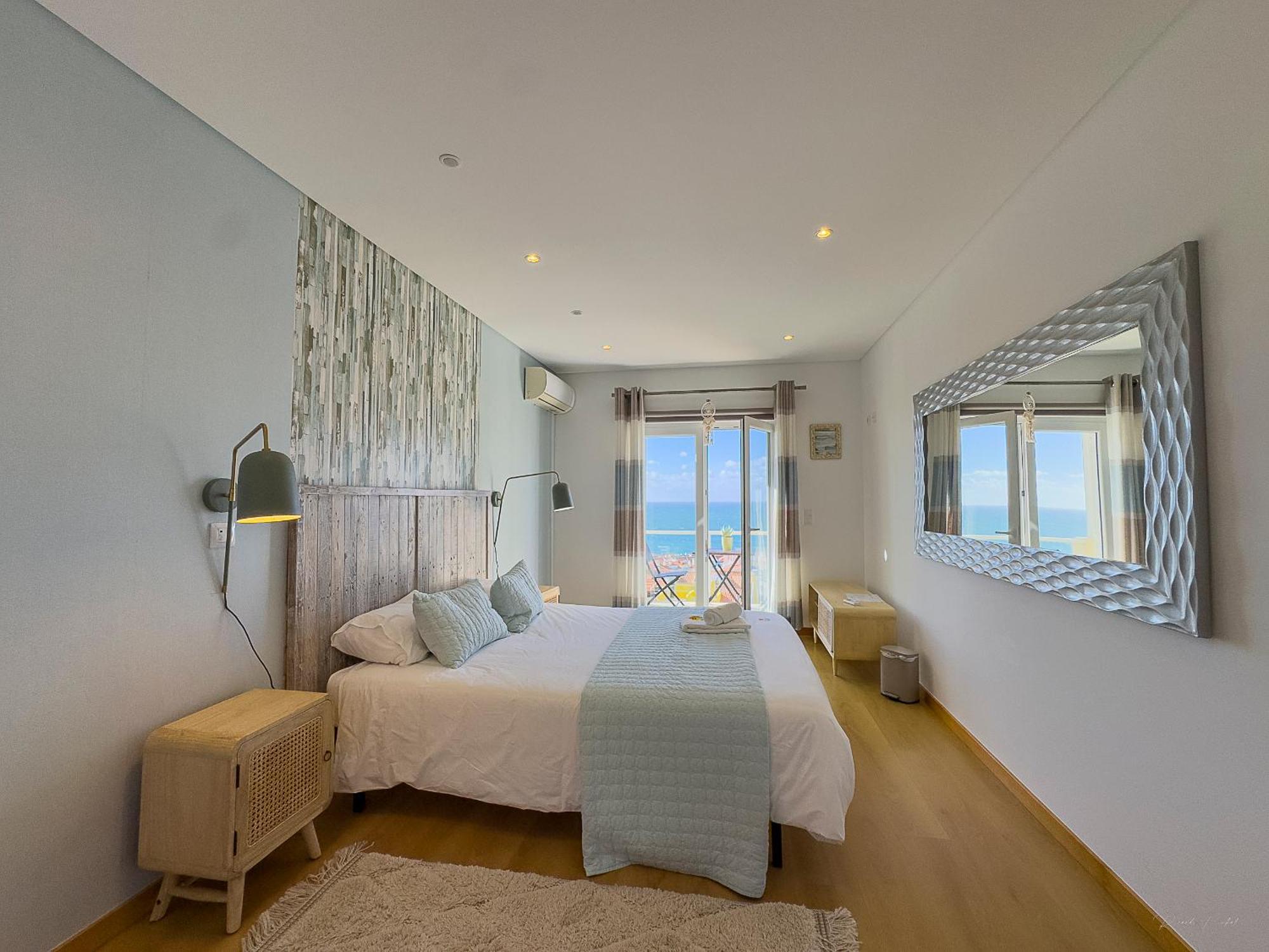 Vibing & Liming Ericeira Hotel Buitenkant foto
