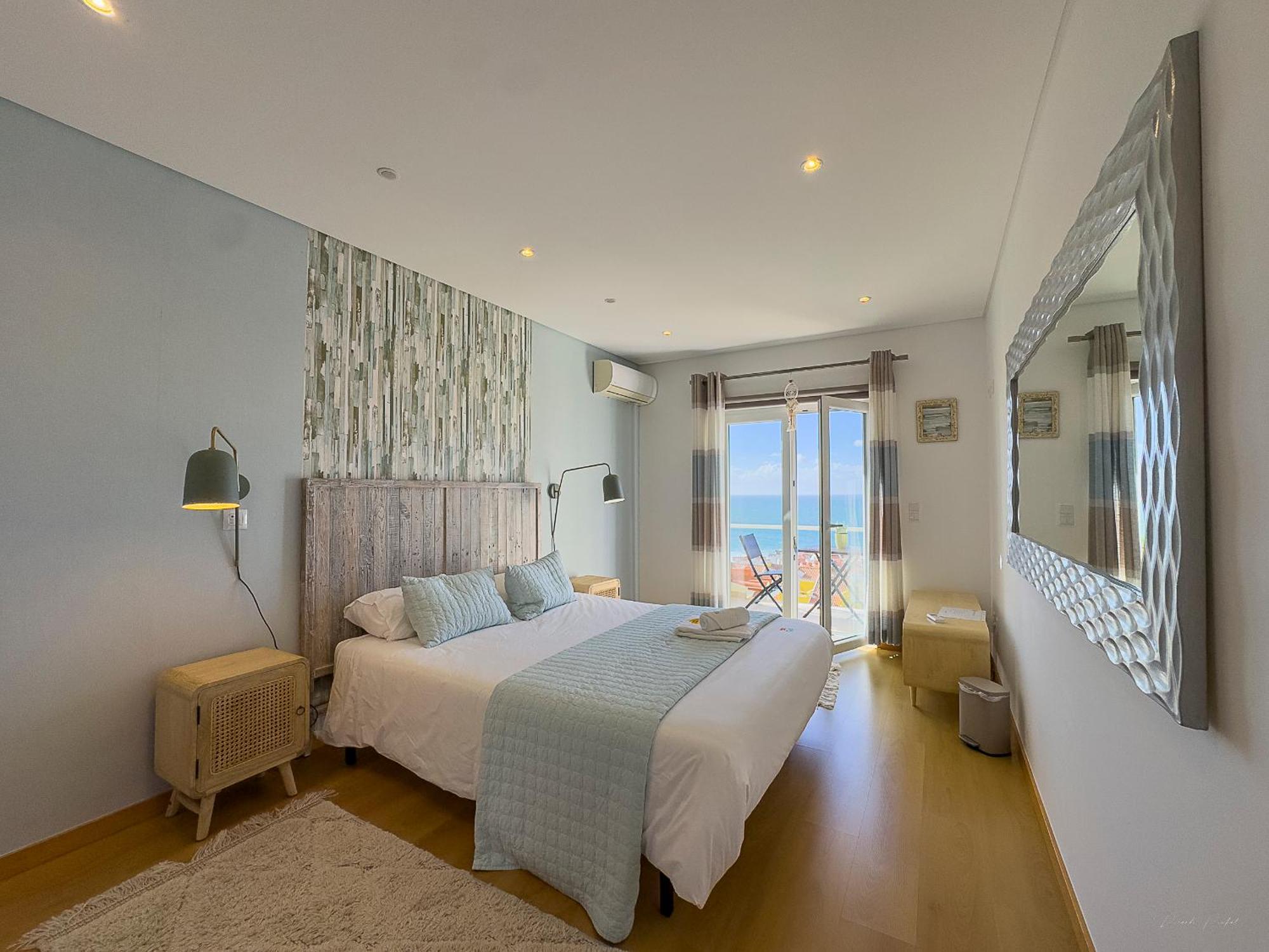 Vibing & Liming Ericeira Hotel Buitenkant foto